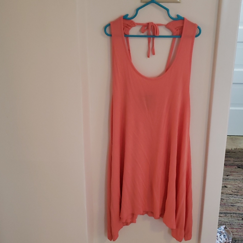 Fashion tank